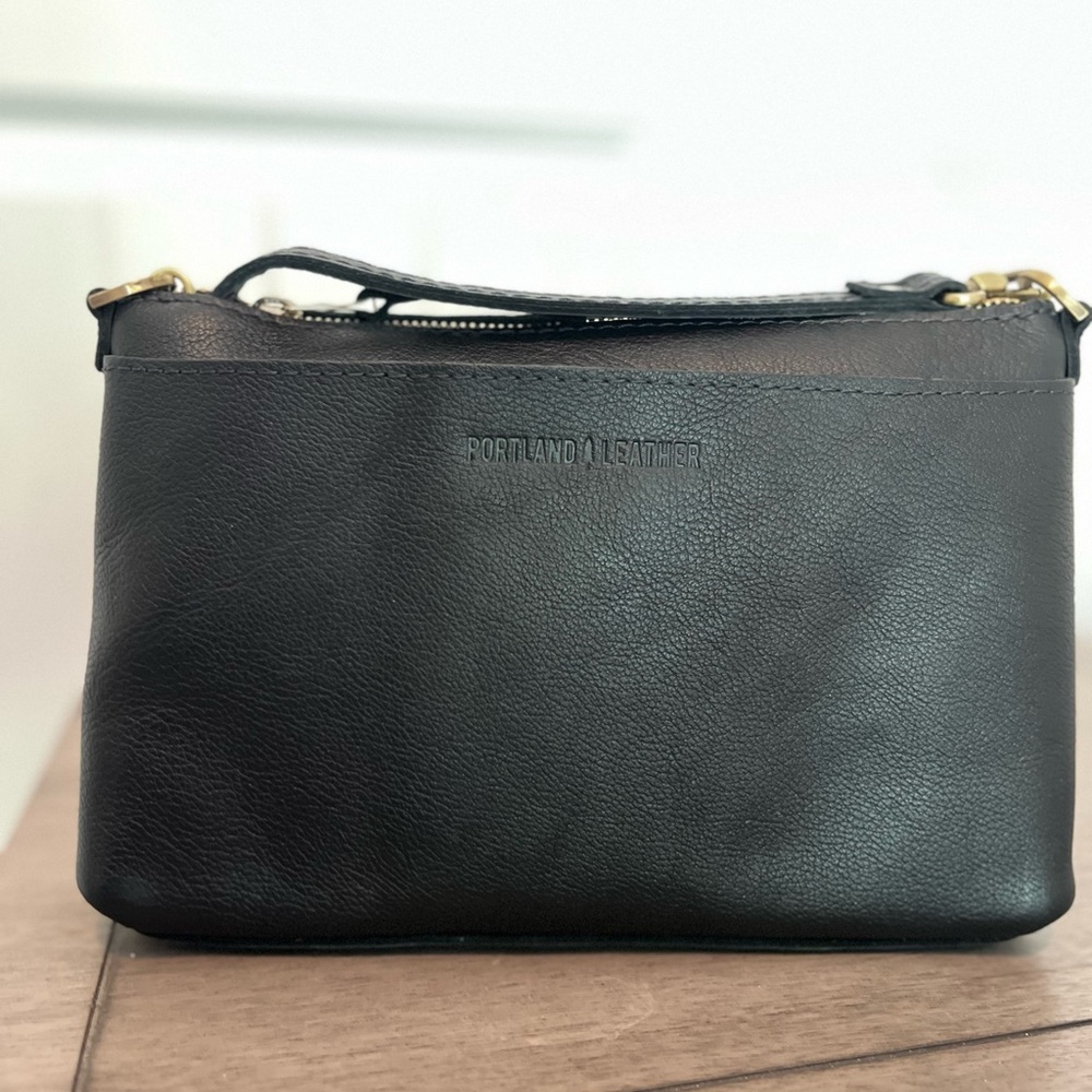 NEW Portland leather pebbled black poppy